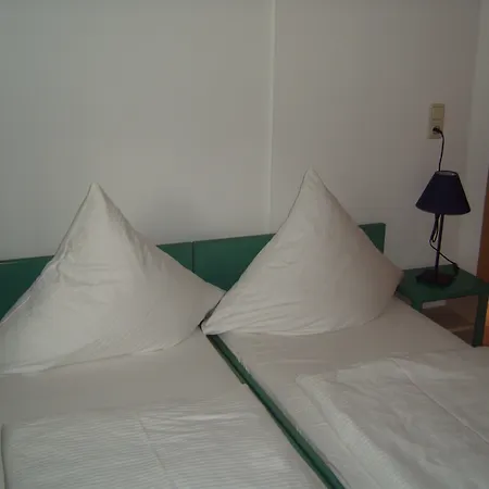 奥斯特埃斯图恩酒店