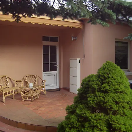 酒店 奥斯特埃斯图恩酒店 3*