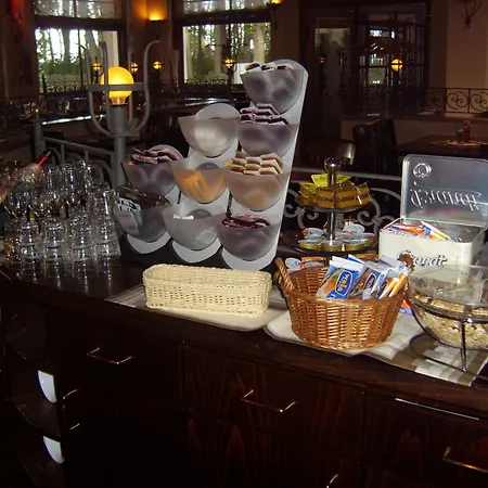 奥斯特埃斯图恩酒店 酒店 Ostseebad Kühlungsborn