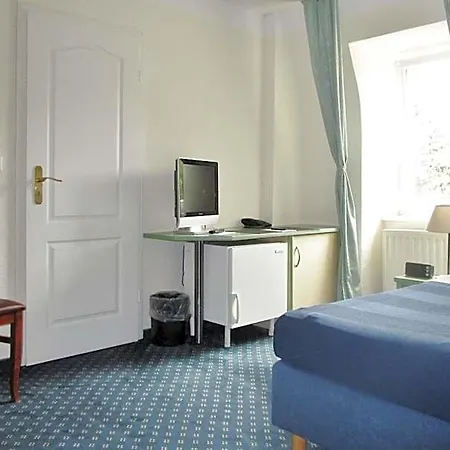 Отель Ostseestern 3*